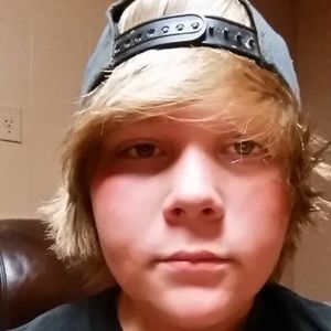 Meet your Posher, Zach